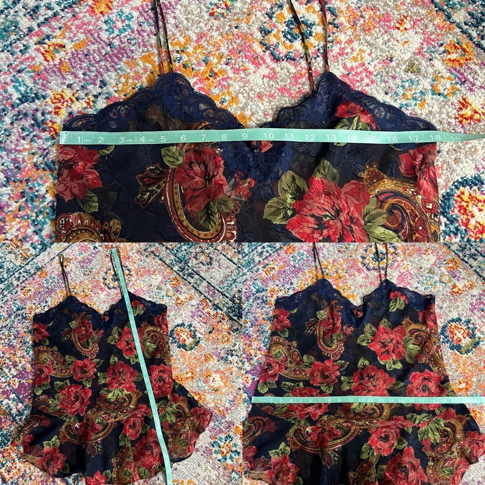 Victoria’s Secret Gold Label Vintage Floral Rose Lingerie‎ and Bathrobe - Picture 16 of 16